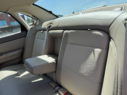 Used 2007 Ford Taurus SEL image 15