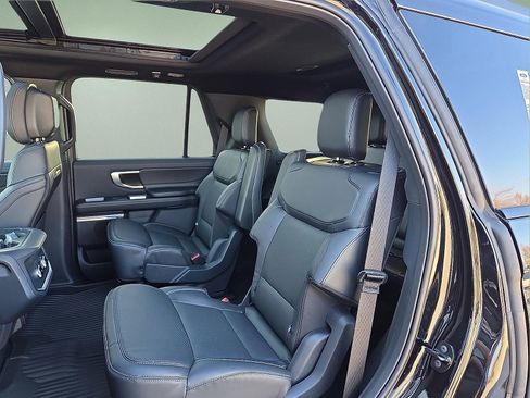 New 2026 Ford Expedition Platinum w/ Stealth Appearance Package image 11