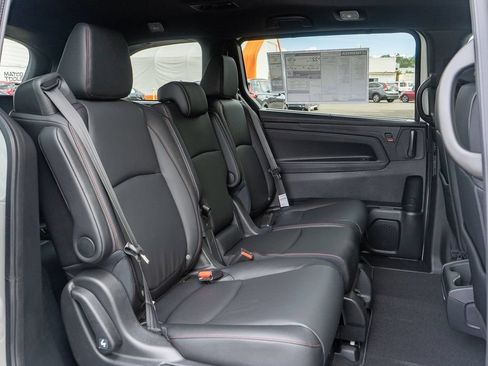 New 2026 Honda Odyssey Sport-L image 14