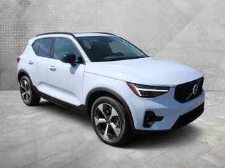 Used 2026 Volvo XC40 B5 Plus w/ Protection Package Premier AWD/4WD video 1