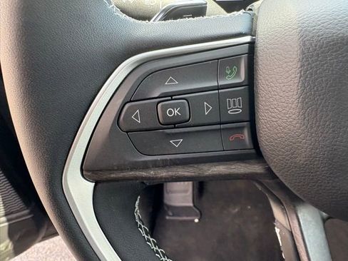 New 2025 Jeep Grand Cherokee Limited w/ Trailer Tow Package image 17