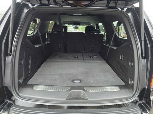 Used 2021 Chevrolet Suburban RST w/ Rear Media and Nav Package image 14