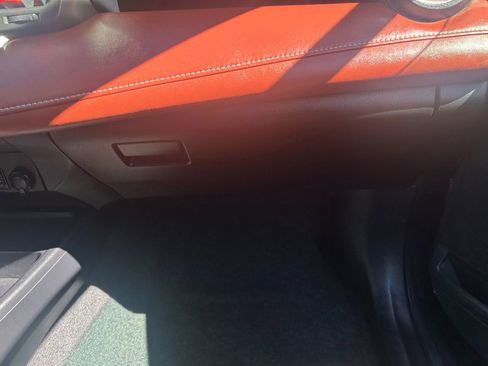 Used 2013 Toyota RAV4 Limited image 45