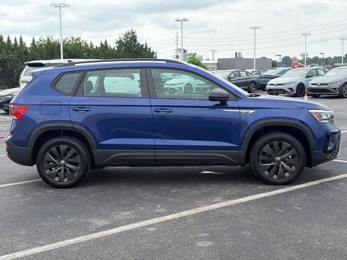 Certified 2024 Volkswagen Taos S FWD image 4