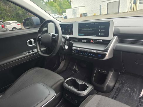 Used 2024 Hyundai Ioniq 5 SEL RWD image 10