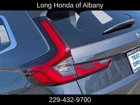 Certified 2025 Honda CR-V Sport-L image 9