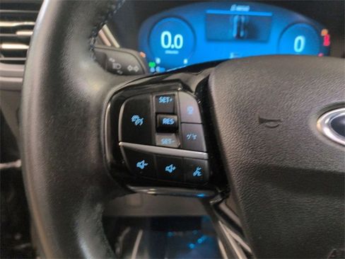 Used 2024 Ford Escape Platinum image 19