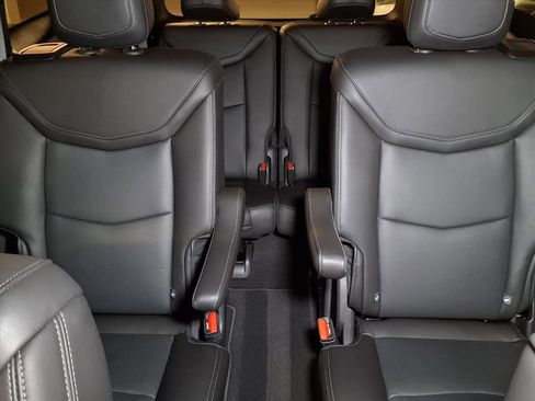 Certified 2025 Cadillac XT6 Premium Luxury image 13