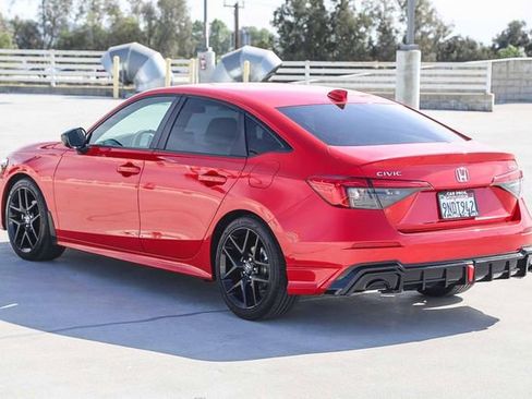 Used 2024 Honda Civic Sport image 8