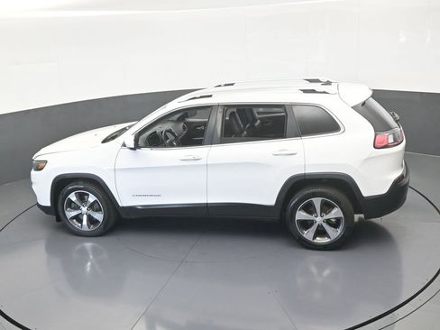 Used 2019 Jeep Cherokee Limited image 47