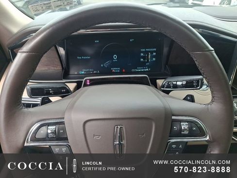 Certified 2023 Lincoln Navigator L Reserve image 19