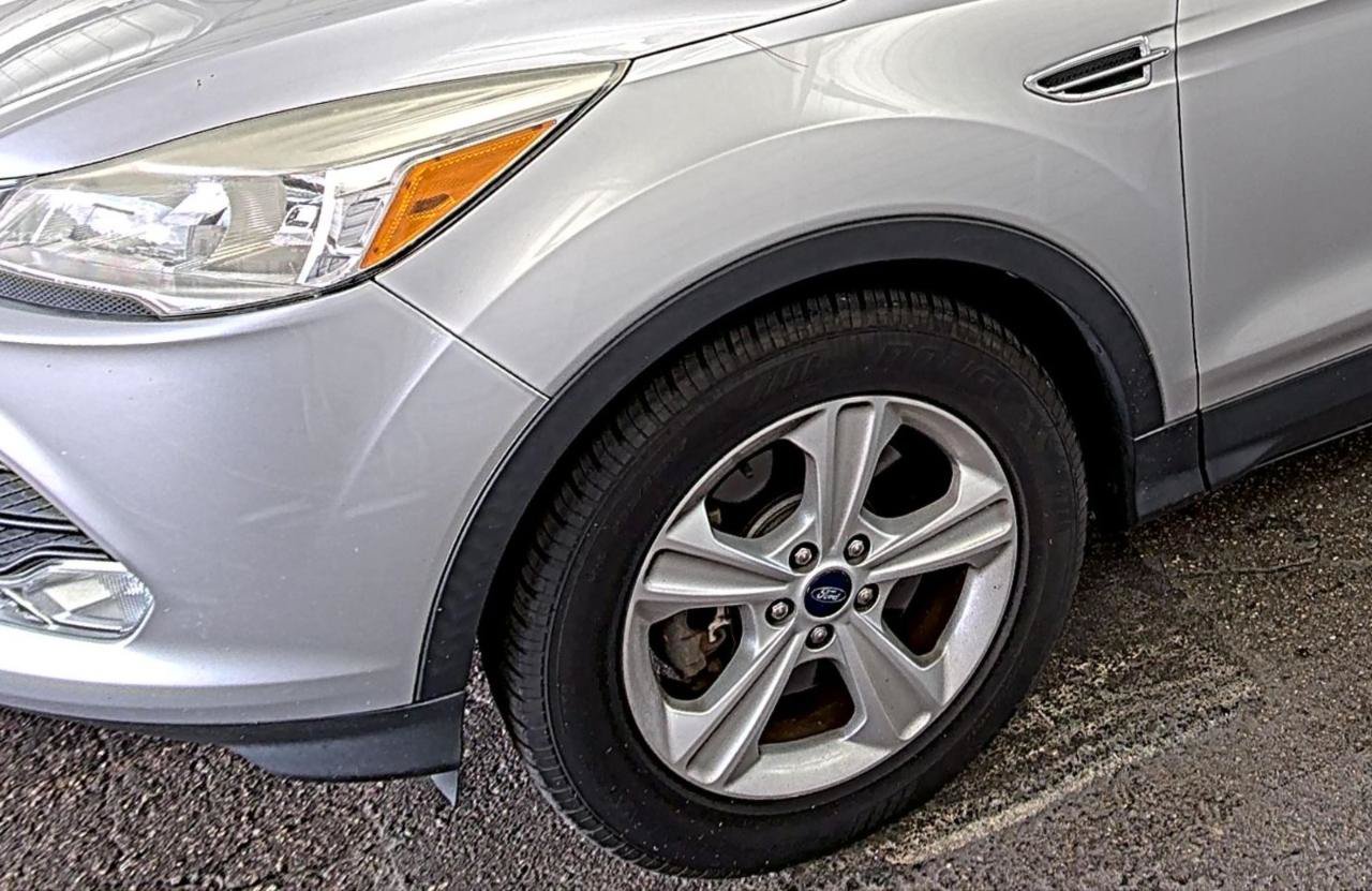 Used 2015 Ford Escape SE AWD/4WD image 11