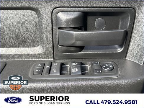 Used 2018 RAM 2500 Tradesman w/ Chrome Appearance Group image 15