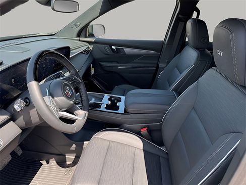 New 2025 Buick Enclave Sport Touring w/ Super Cruise Package image 13