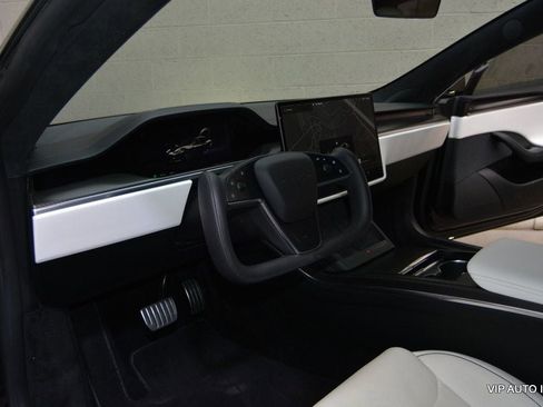 Used 2021 Tesla Model S Plaid AWD/4WD image 11