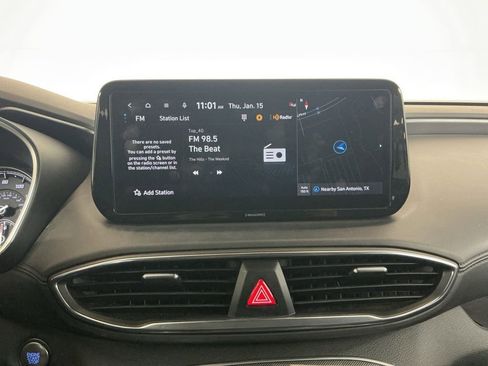 Used 2023 Hyundai Santa Fe XRT image 11