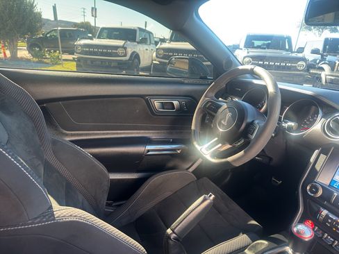 Used 2018 Ford Mustang Shelby GT350 w/ Electronics Package image 25