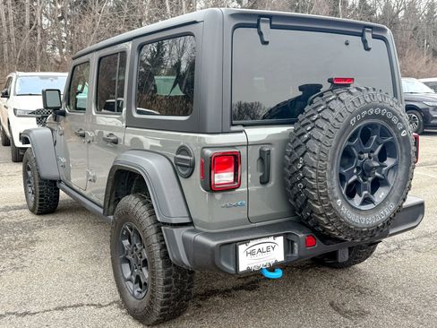 Used 2023 Jeep Wrangler Unlimited w/ Cold Weather Group image 5