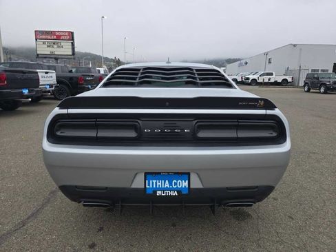 Used 2021 Dodge Challenger R/T Scat Pack w/ Plus Package image 4