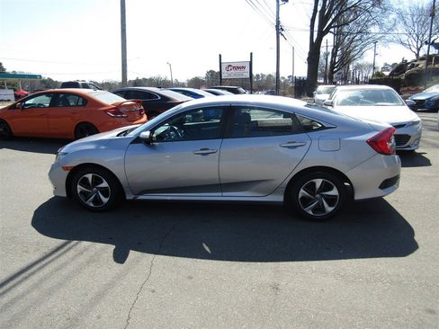 Used 2019 Honda Civic LX image 4