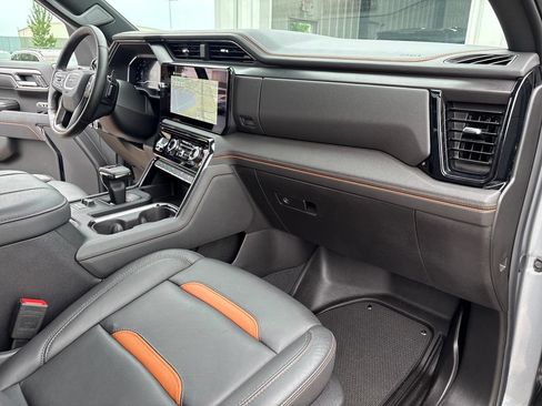 Certified 2025 GMC Sierra 1500 AT4 w/ AT4 Premium Package AWD/4WD image 56