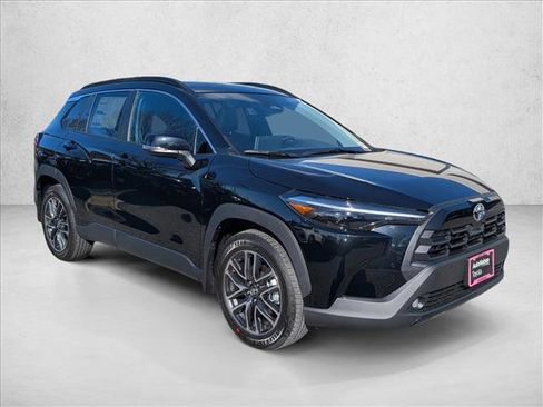 New 2026 Toyota Corolla Cross XLE image 7