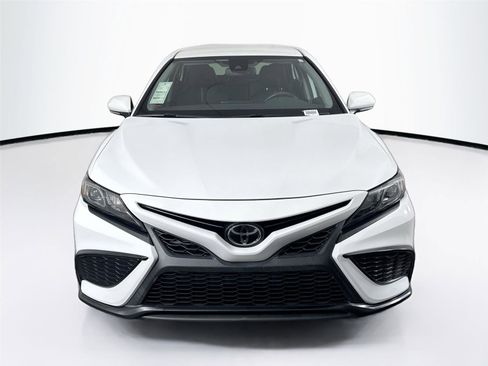 Certified 2023 Toyota Camry SE w/ Convenience Package image 7