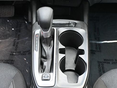 Used 2024 Chevrolet Trax LS w/ Driver Confidence Package FWD image 11
