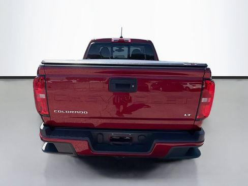 Used 2022 Chevrolet Colorado LT w/ LT Convenience Package AWD/4WD image 7