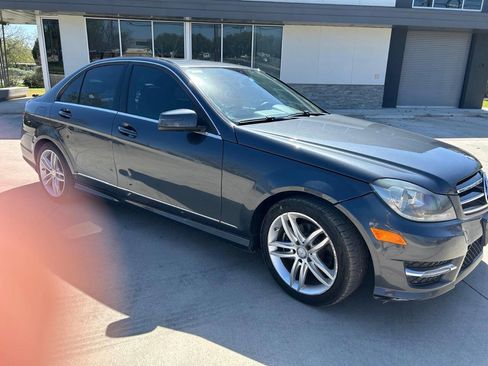 Used 2014 Mercedes-Benz C 250 C 250 Luxury 4dr Sedan image 7