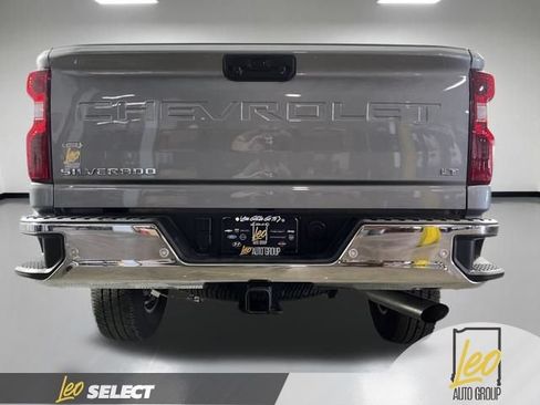 Used 2025 Chevrolet Silverado 3500 LT w/ Safety Package AWD/4WD image 7