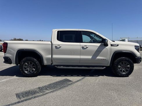 New 2026 GMC Sierra 1500 AT4X AWD/4WD image 3