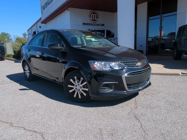 Used 2019 Chevrolet Sonic LT FWD image 6
