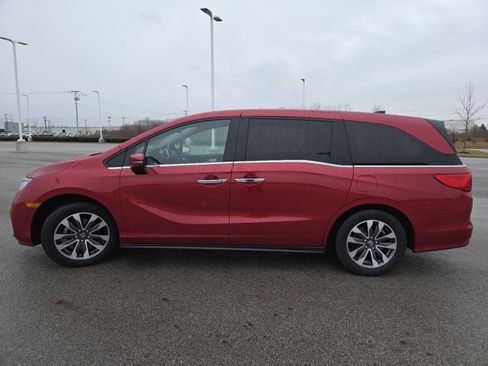 Used 2023 Honda Odyssey EX-L image 15