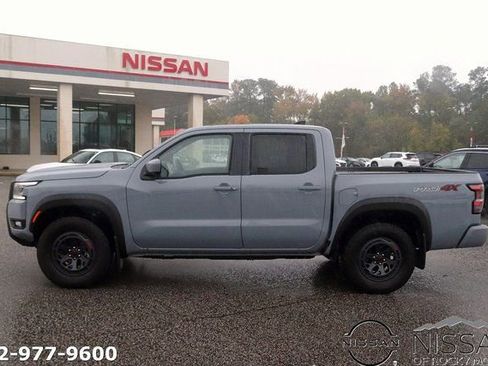 New 2025 Nissan Frontier PRO-4X w/ Pro Premium Package image 4