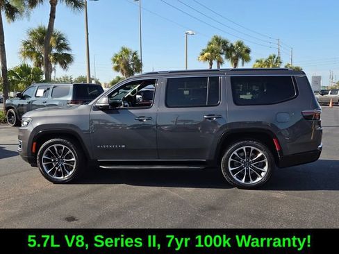 Used 2022 Jeep Wagoneer Series II w/ Premium Group I AWD/4WD image 4