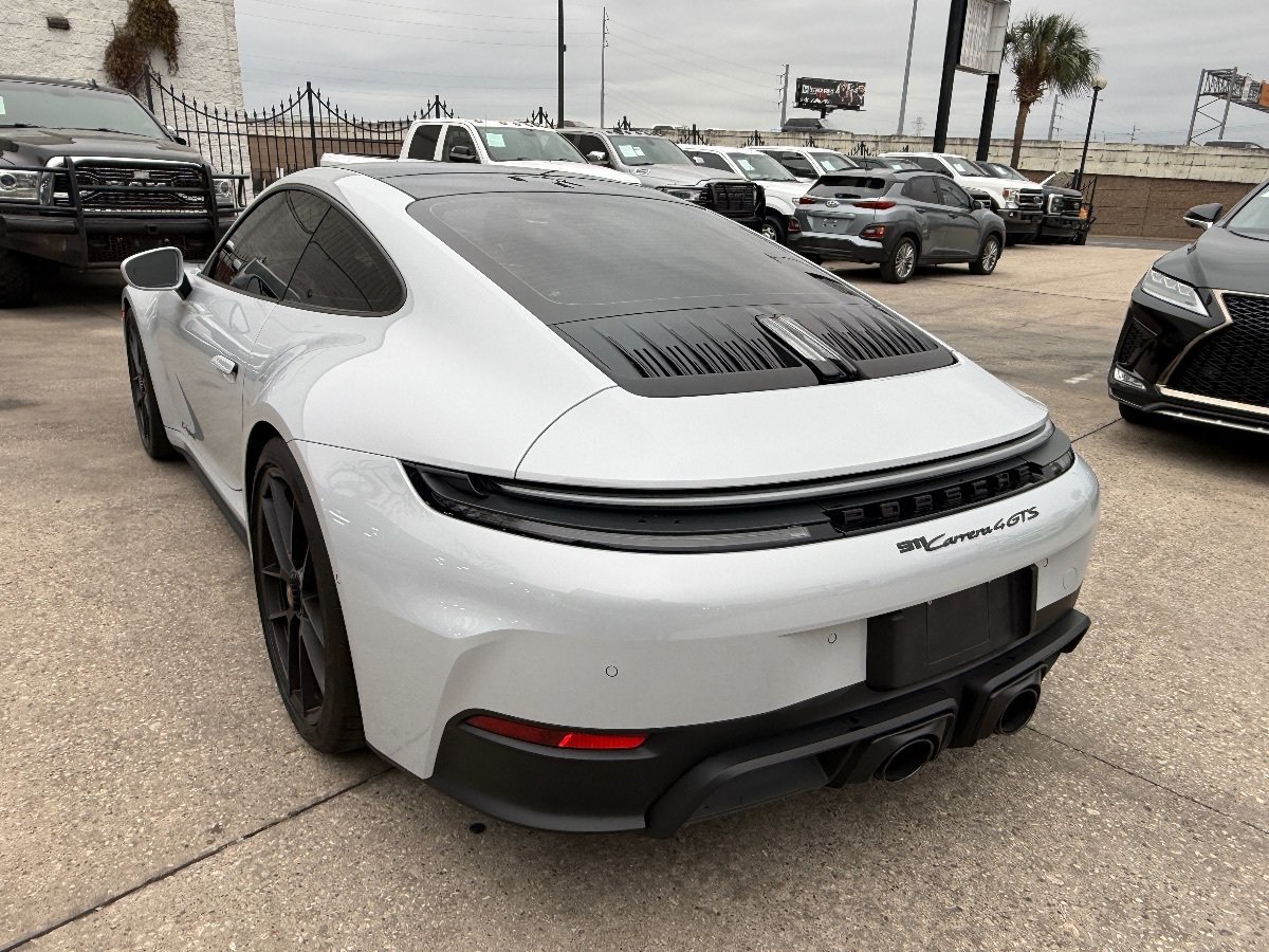 Used 2025 Porsche 911 Carrera 4 GTS AWD/4WD image 6