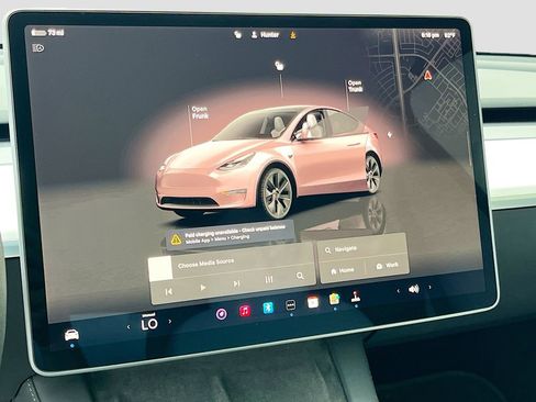 Used 2025 Tesla Model Y Long Range RWD image 14