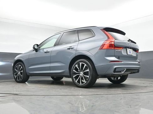 Used 2023 Volvo XC60 B5 Plus w/ Climate Package image 40