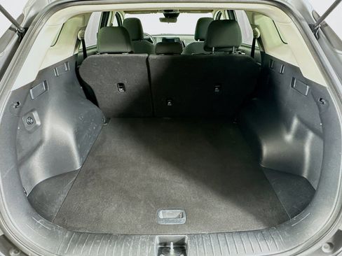 Used 2024 Kia Sportage LX image 27