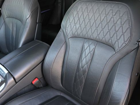 Used 2023 BMW X5 M50i w/ Executive Package image 12