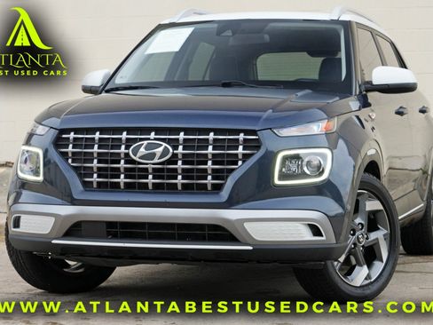 Used 2022 Hyundai Venue Limited FWD image 1