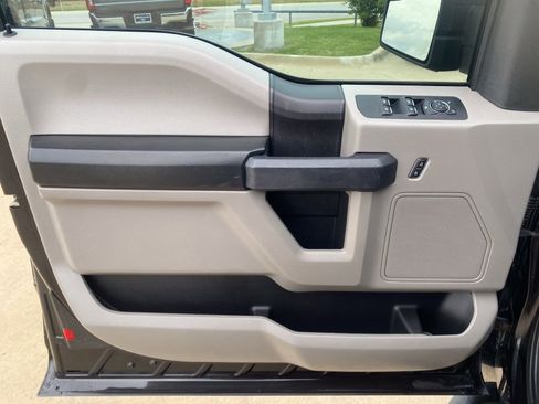 Used 2020 Ford F150 XL w/ Equipment Group 101A Mid RWD image 14