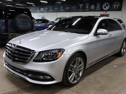 Used 2018 Mercedes-Benz S 560 Sedan image 1
