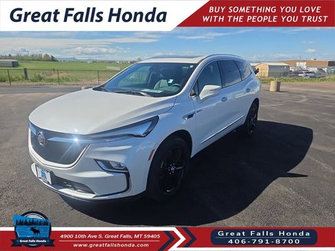 Used 2024 Buick Enclave Essence w/ Experience Buick Package AWD/4WD image 3