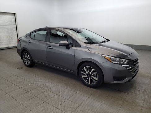 Used 2025 Nissan Versa SV w/ Trunk Package FWD image 11