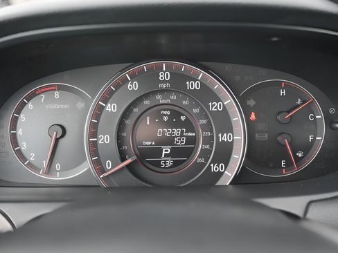 Used 2017 Honda Accord Sport image 26