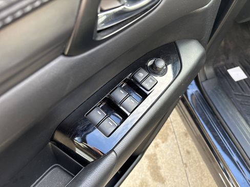 Used 2020 MAZDA CX-5 Touring image 15