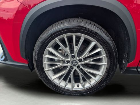 Certified 2025 Lexus NX 350 AWD w/ Accessory Package (2T) image 8
