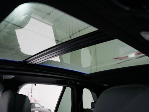 Used 2025 BMW X5 M60i image 22